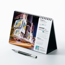 Calendrier chevalet A5 (21x15 cm) personnalisé - Logo intégré Visio
