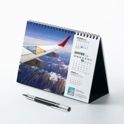 Calendrier chevalet A5 (21x15 cm) personnalisé - Logo intégré Voyage