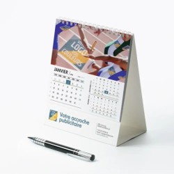 Calendrier chevalet intégral (15x18 cm) personnalisé - Logo intégré Performance
