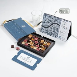 Coffret personnalisé calendrier et chocolats artisanaux - Trilogie Typo