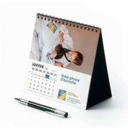 Calendrier chevalet carré (15x15 cm) personnalisé - Logo intégré Valeurs du sport