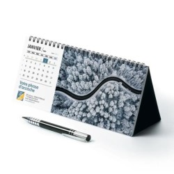 Calendrier chevalet horizontal (23x10 cm) personnalisé - Vue du ciel