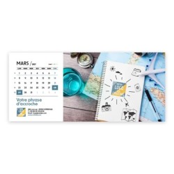 Calendrier chevalet horizontal (23x10 cm) personnalisé - Logo intégré Voyage