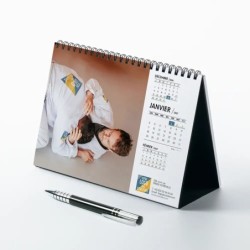 Calendrier chevalet A5 (21x15 cm) personnalisé - Logo intégré valeurs du sport