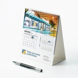 Calendrier chevalet intégral (15x18 cm) personnalisé - Logo intégré Giga