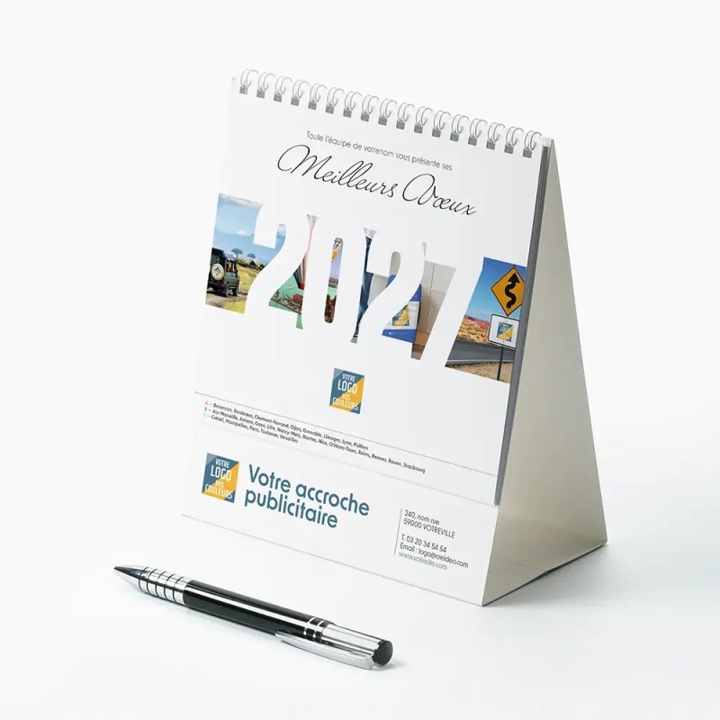 Calendrier chevalet intégral (15x18 cm) personnalisé - Logo intégré Voyage