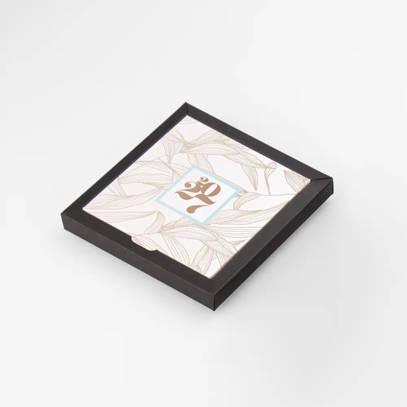 Boîte personnalisée avec 9 caramels artisanaux - Caramix Esquisse