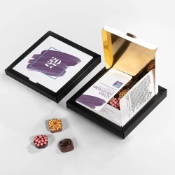 Boîte personnalisée avec 16 chocolats artisanaux - Qualix Palette